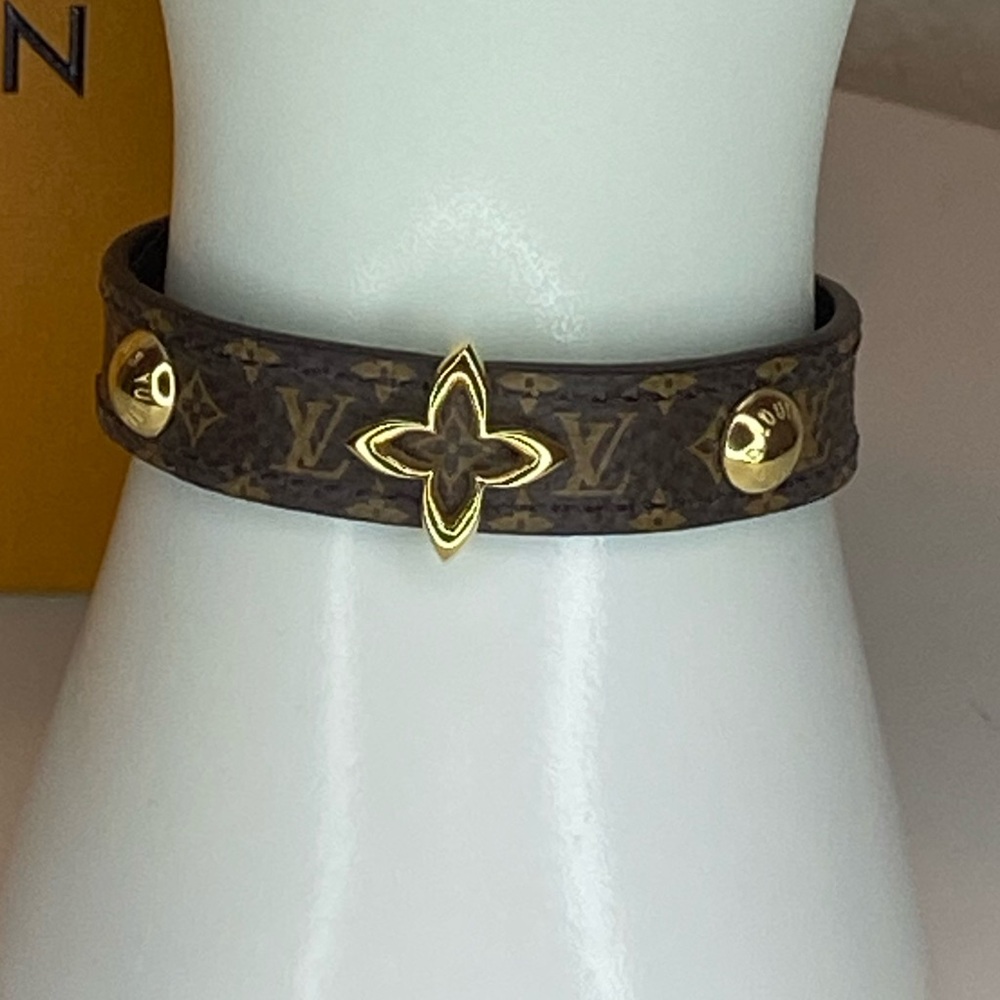 Louis Vuitton NWOT Blooming Monogram and Black Calfskin Leather Bracelet